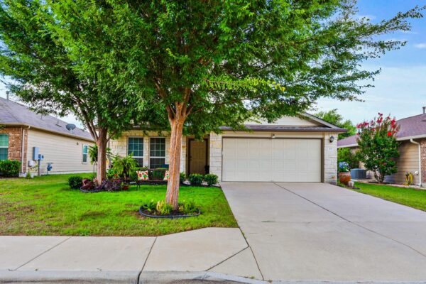 132 Moulins Ln, Georgetown