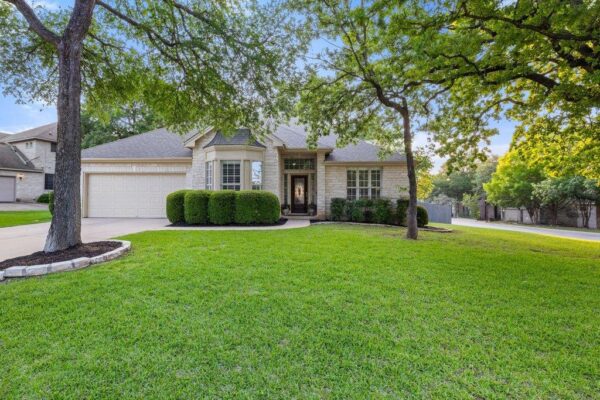 100 Brentwood Dr, Georgetown