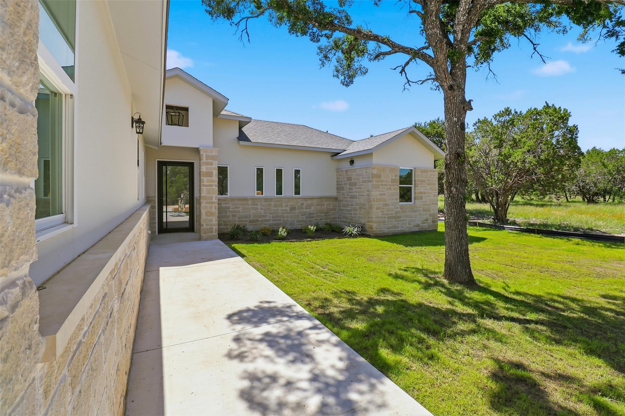 1407 Swallow None, Horseshoe Bay, TX 78657