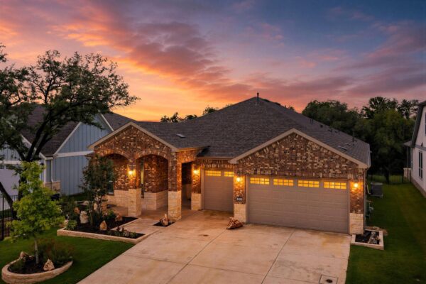 222 Saddlebred Ln, Georgetown