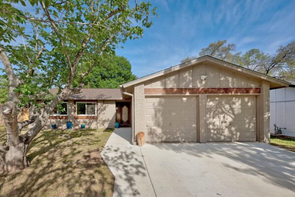 7810 Woodcroft Dr, Austin