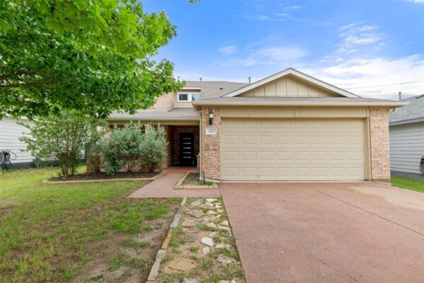 1121 Sweet Gum Dr None, Kyle