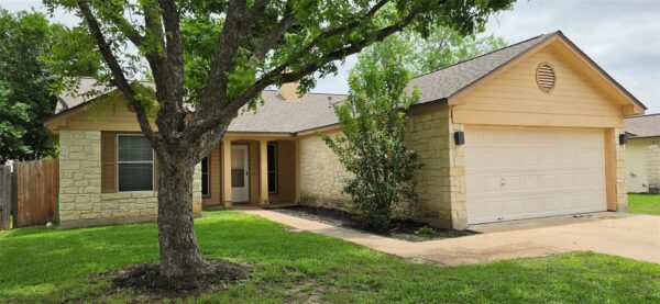 214 Juniper Dr, Georgetown