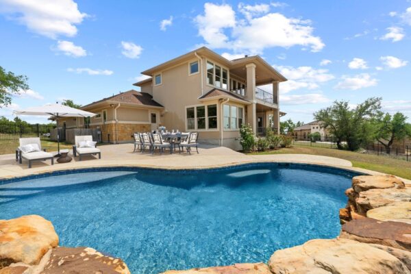 8293 Lime Creek Rd, Volente