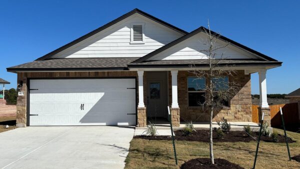 401 Creekfall Rd, Burnet
