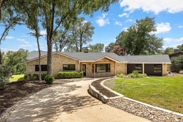 1014 Country Club Rd, Georgetown
