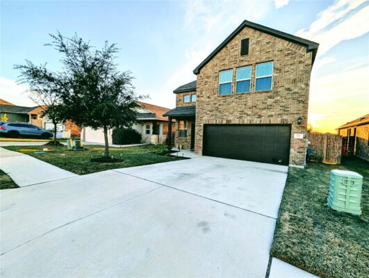 226 Thornless Cir, Buda