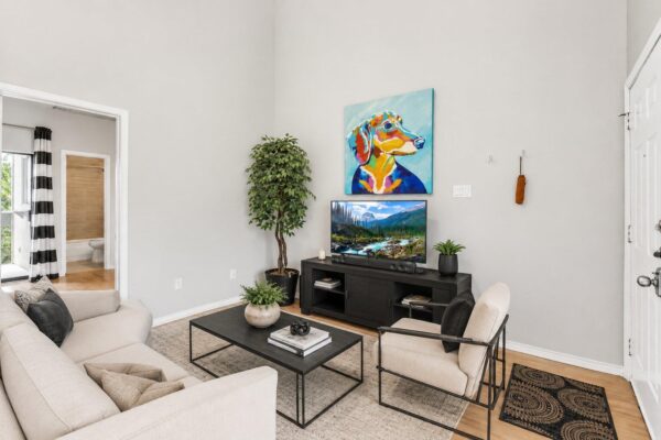 601 Nelray Blvd #12, Austin