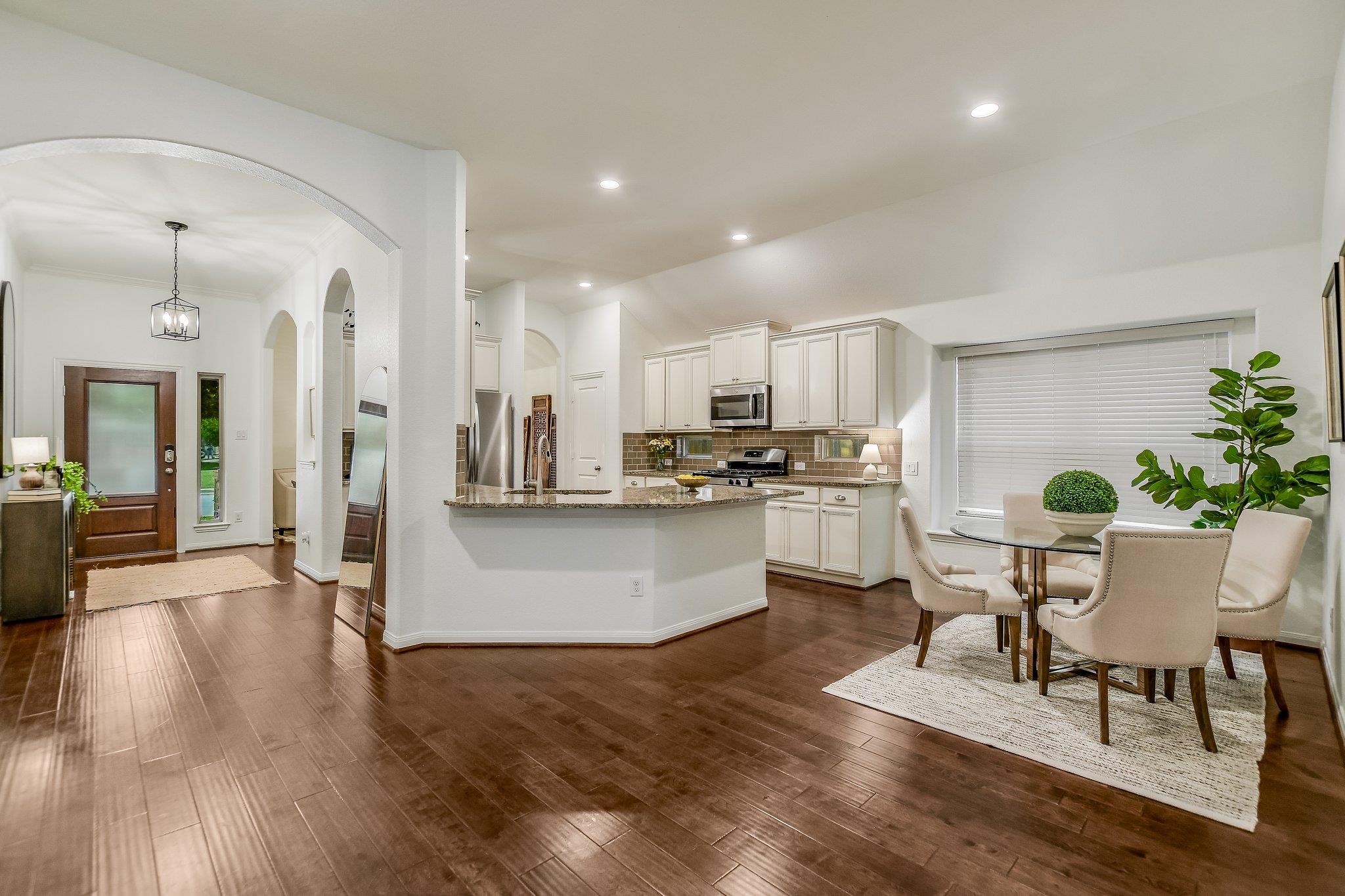 4063 Flowstone Ln, Round Rock