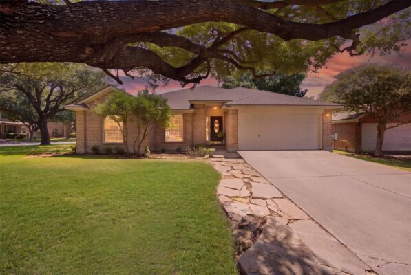 2000 Bodega Cv, Round Rock