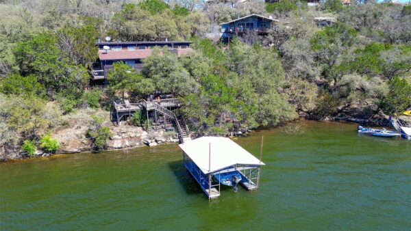 1013 Council St, Burnet