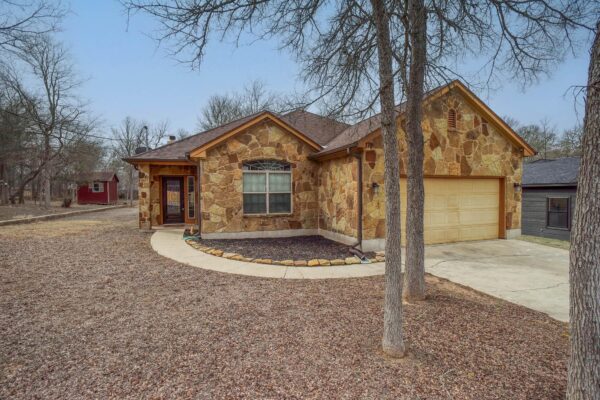 179 Keanahalululu Ln, Bastrop