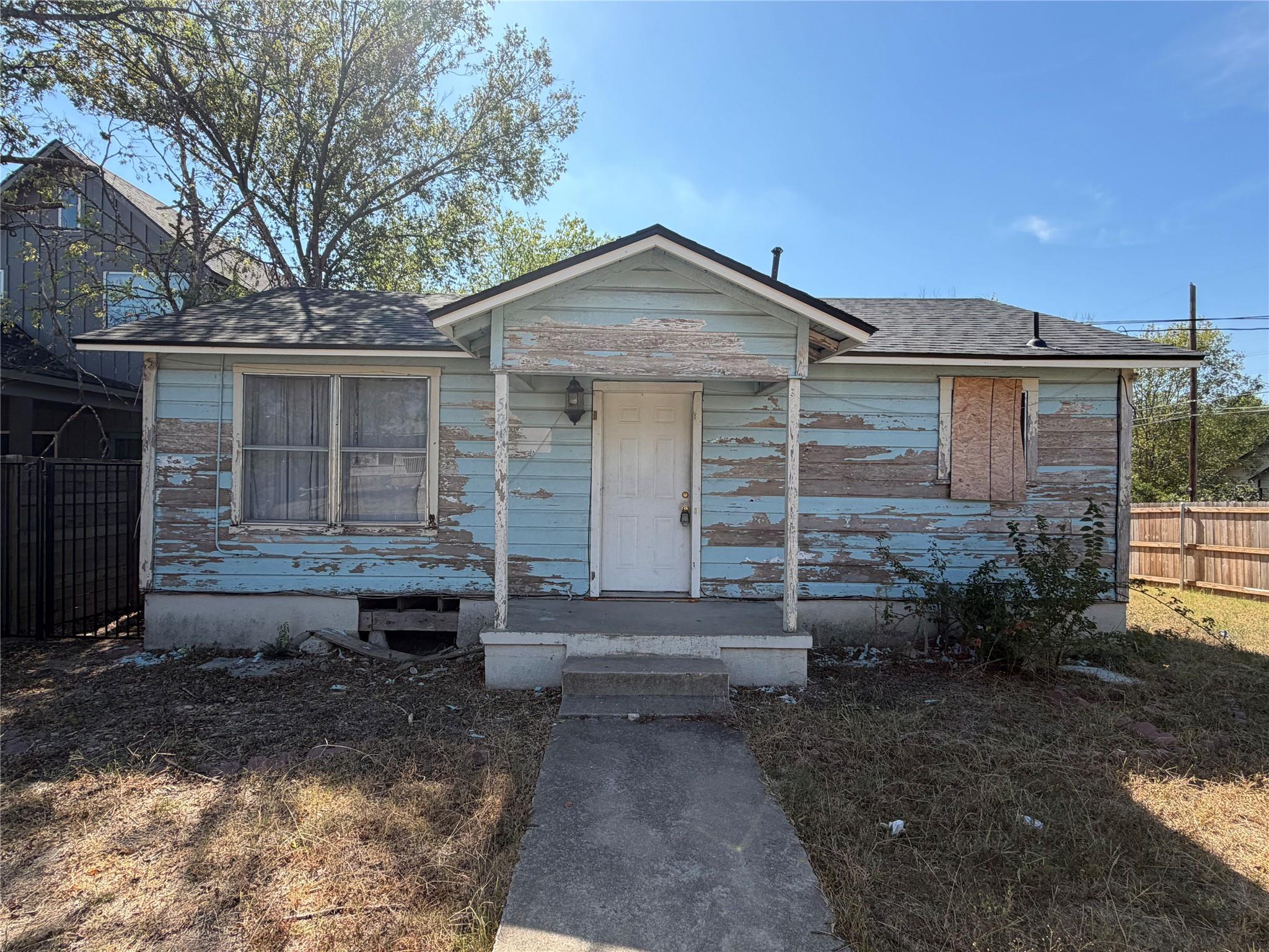 5001 Lott Ave, Austin, TX 78721