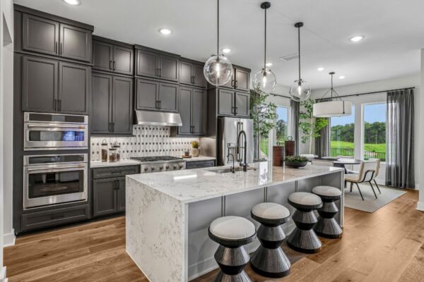325 Ridgeway Ln, Georgetown