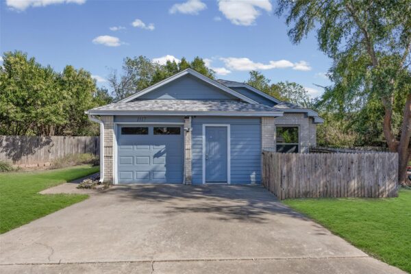 1117 Gatehouse Dr, Austin