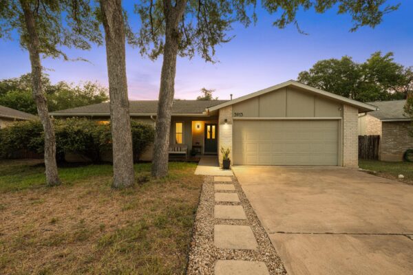 3913 Leafield Dr, Austin