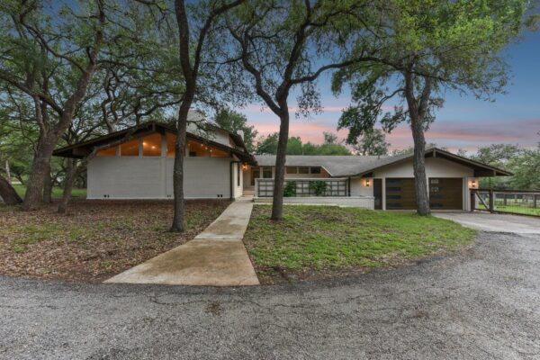9004 Tara Ln, Austin