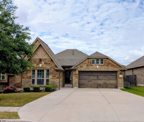 101 Lightcliff St, Hutto