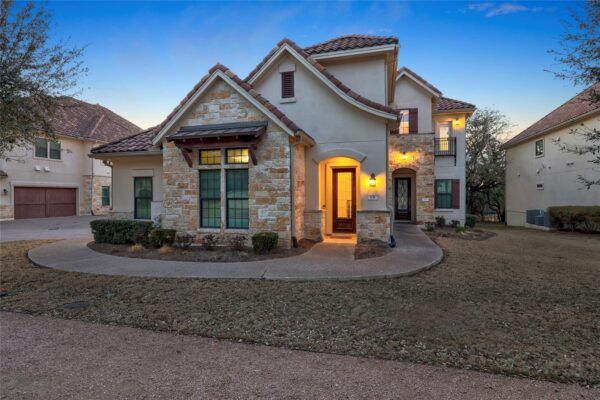 2210 University Club Dr #6B, Austin