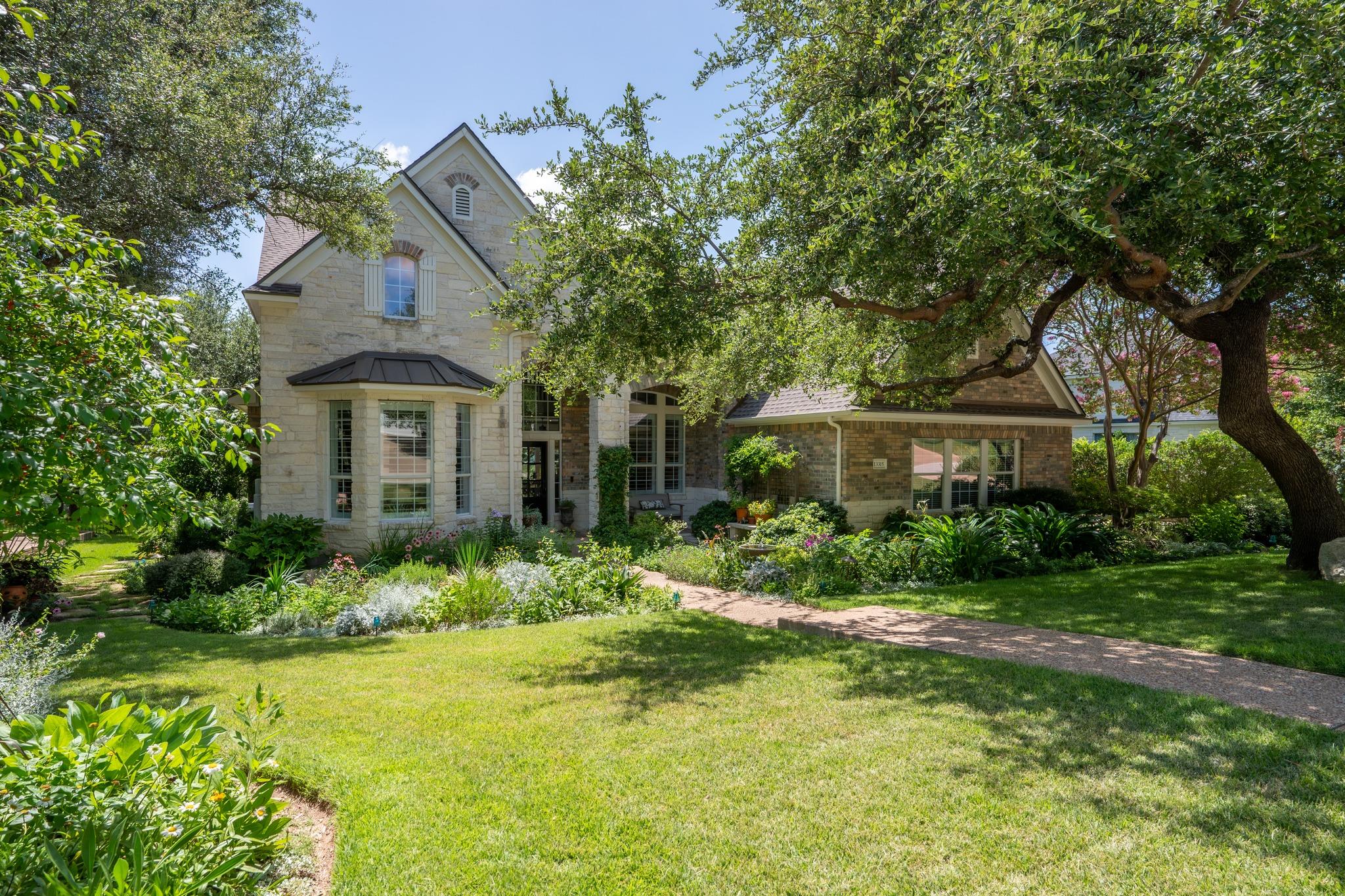 13315 Country Lake Dr, Austin, TX 78732