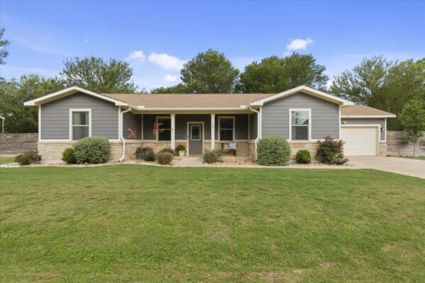 152 Keawakapu Dr, Bastrop