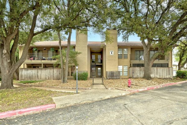 1202 Thorpe Ln #508, San Marcos