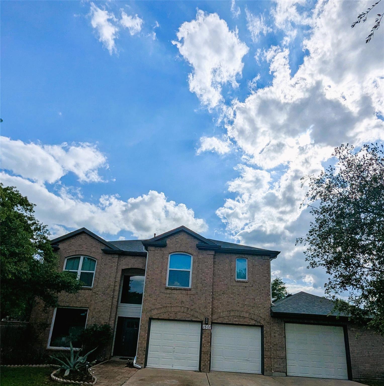 1501 Autumn Fire Cv, Cedar Park, TX 78613