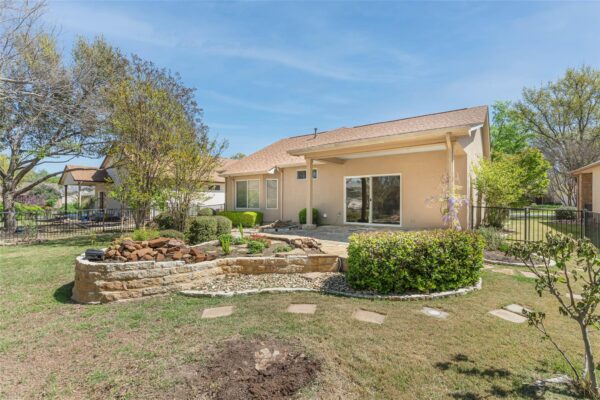 516 Texas Dr, Georgetown
