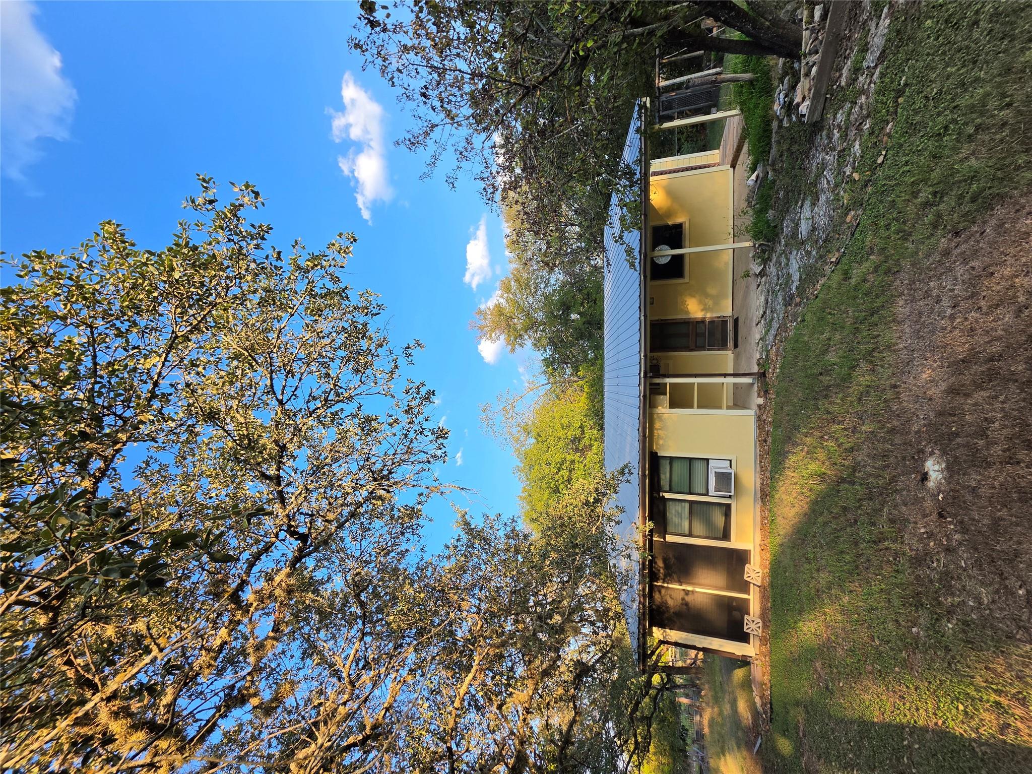 311 Barton Meadow Dr, Dripping Springs, TX 78620