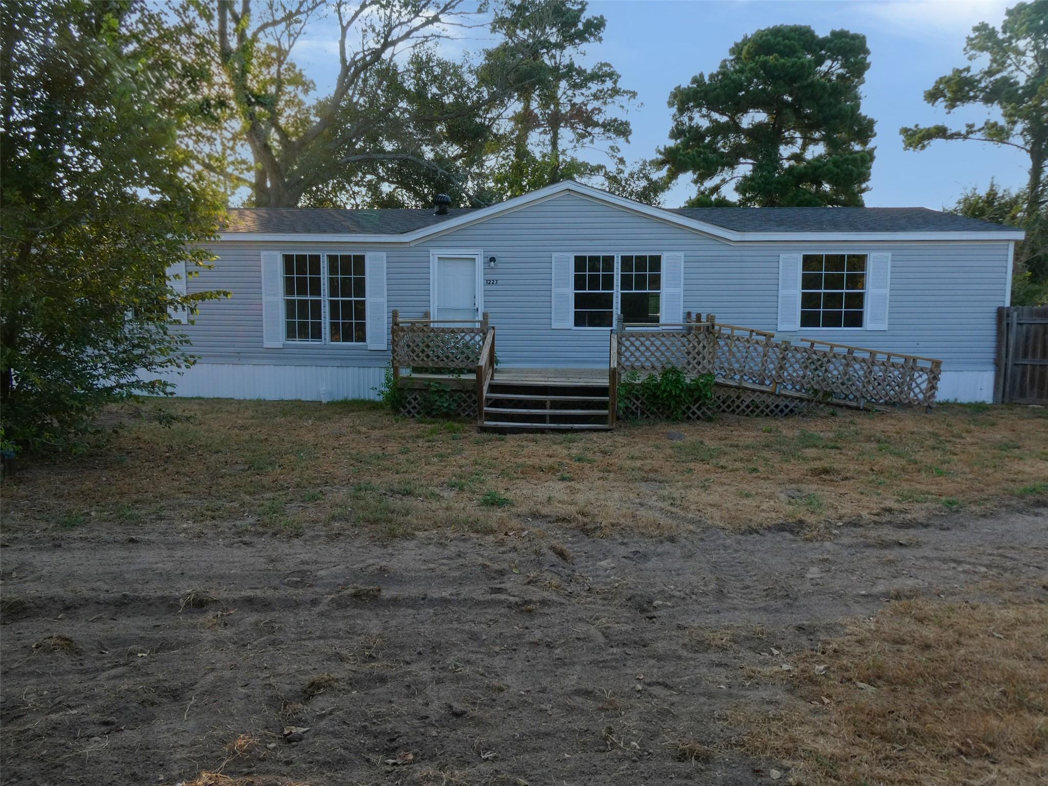 1227 HIGHWAY 71 None W, Smithville, TX 78957