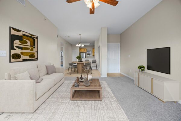 6810 Deatonhill Dr #1100, Austin