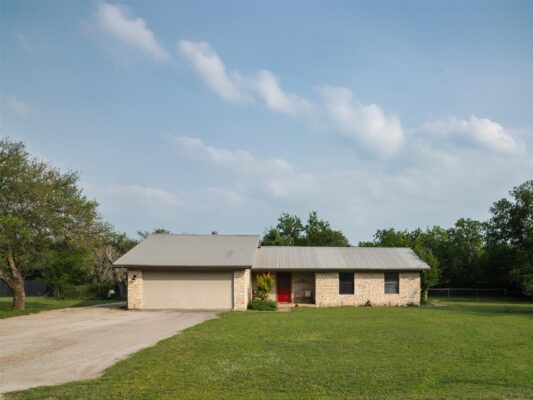 191 Bonnie Dr, Dripping Springs