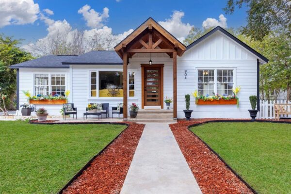 904 Fisher St, Taylor