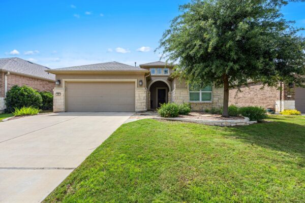 225 Tradinghouse Creek St, Georgetown