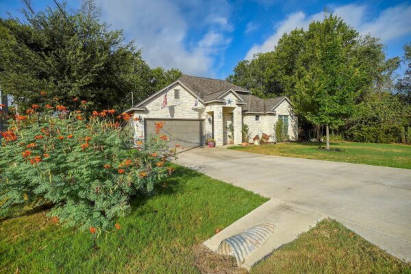 265 Keawakapu Dr, Bastrop