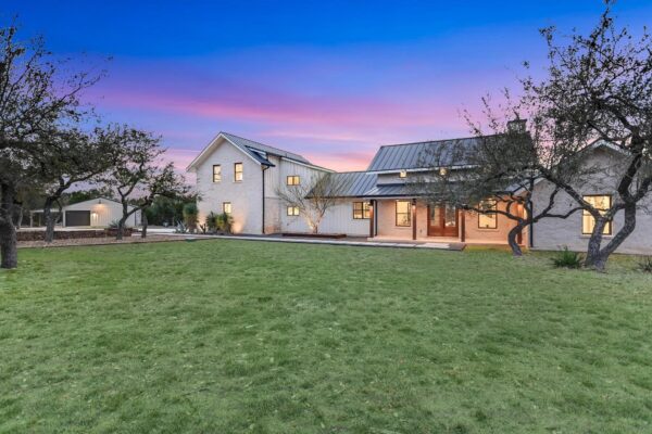 6434 MUSTANG VALLEY Trl, Wimberley