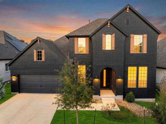 109 Strawberry Ln, Georgetown