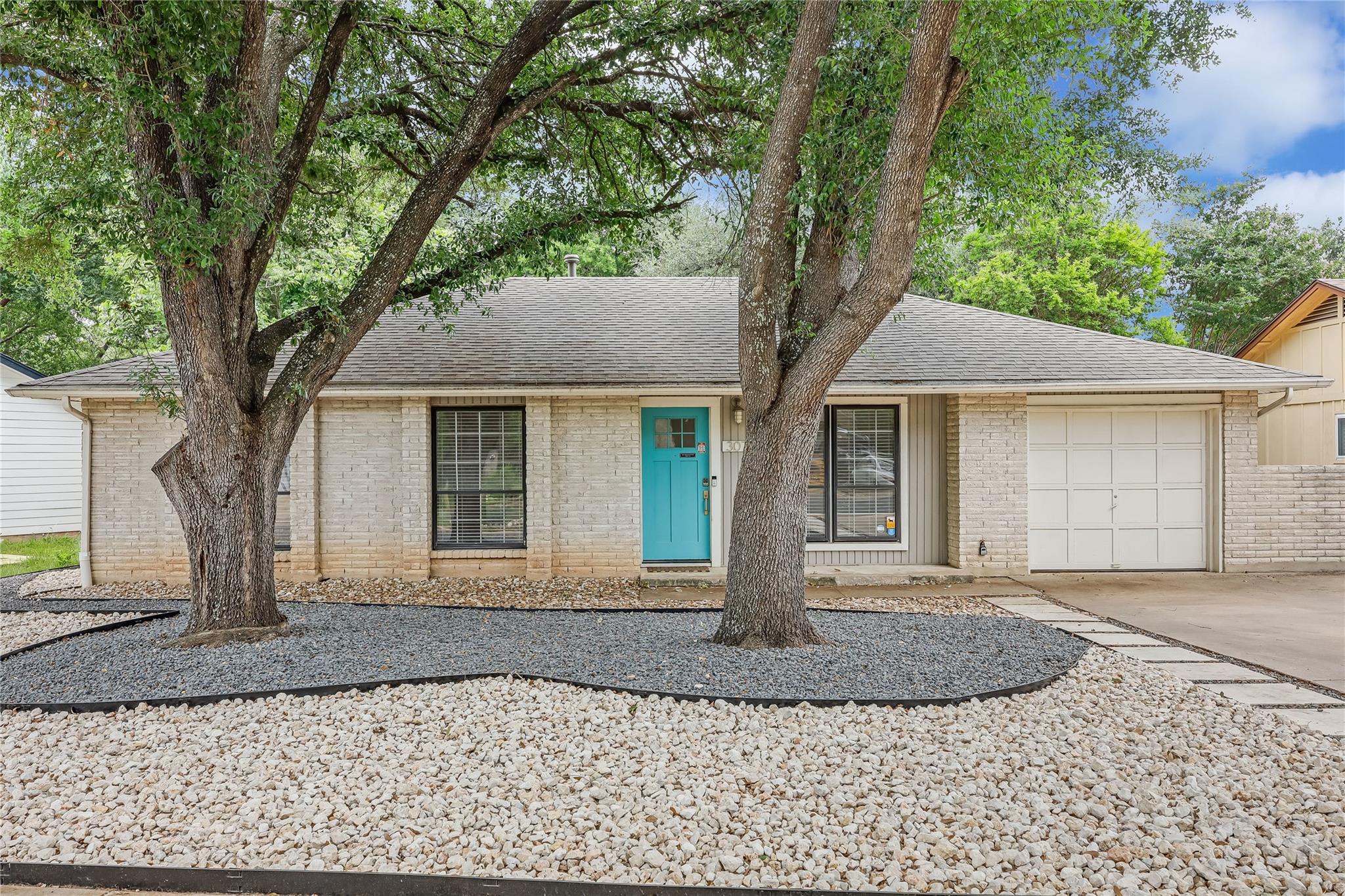 307 Thistlewood Dr, Austin, TX 78745