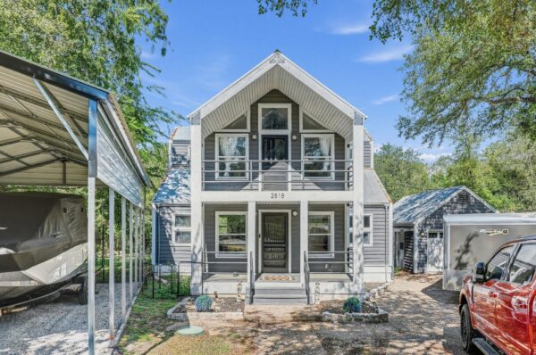 2818 Saratoga Dr, Austin