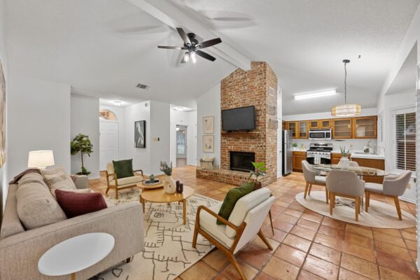 8007 Willet Trl, Austin