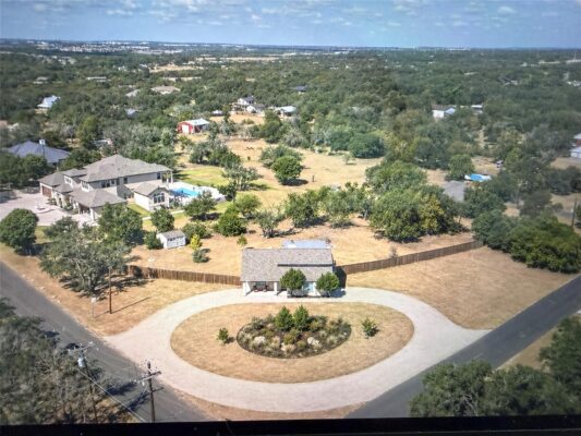 1910 Walsh Dr, Round Rock