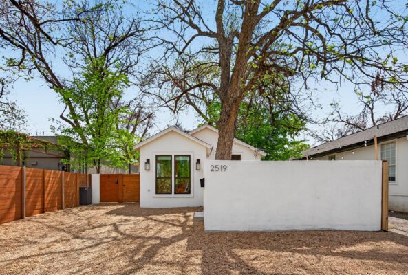 2519 E 4th St #1, Austin
