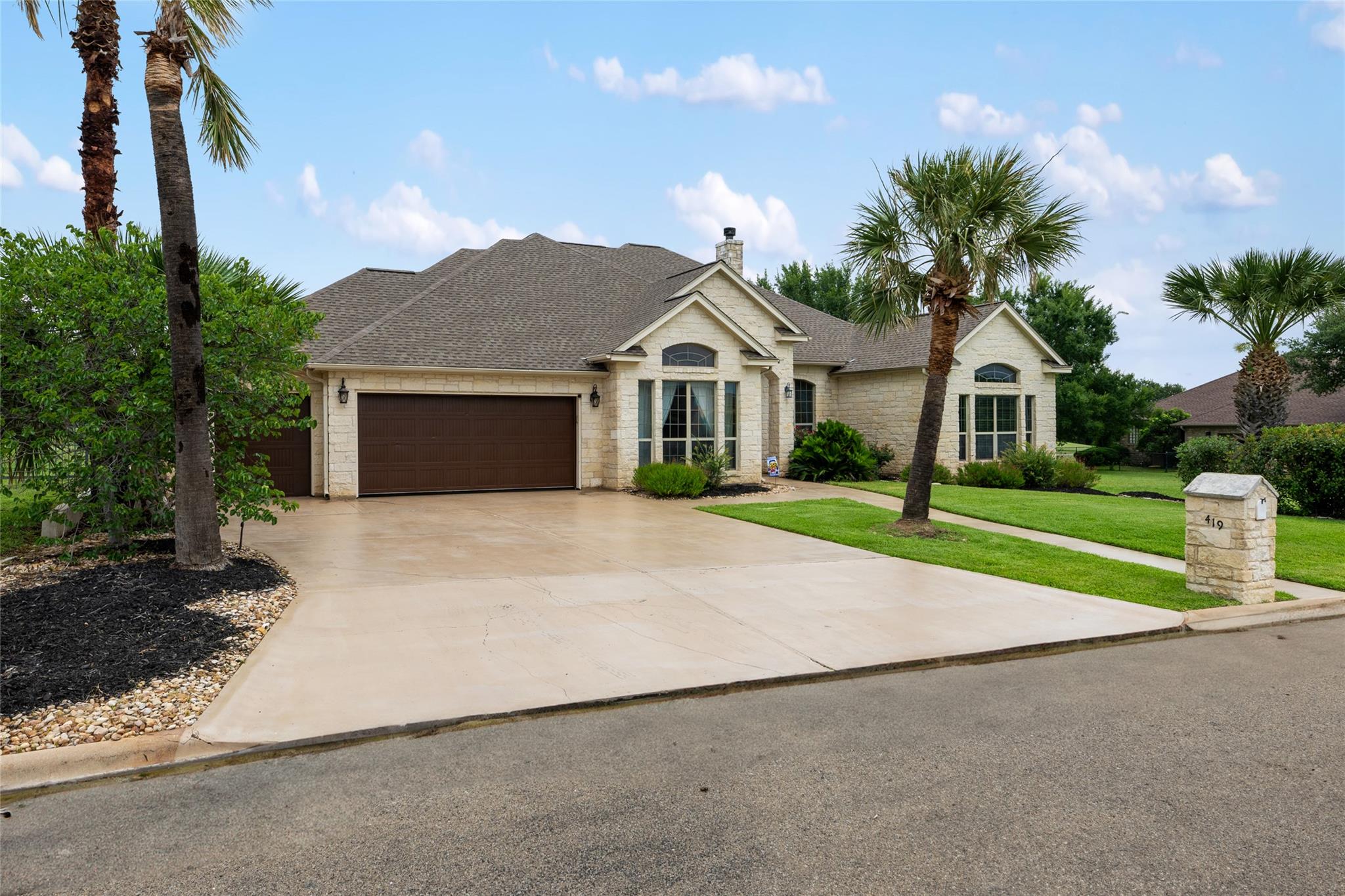 419 Firestone Dr, Marble Falls, TX 78654