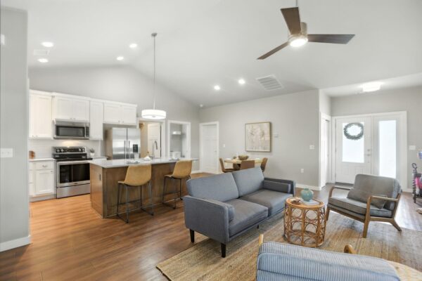 341 Rose Dr #A, Dripping Springs