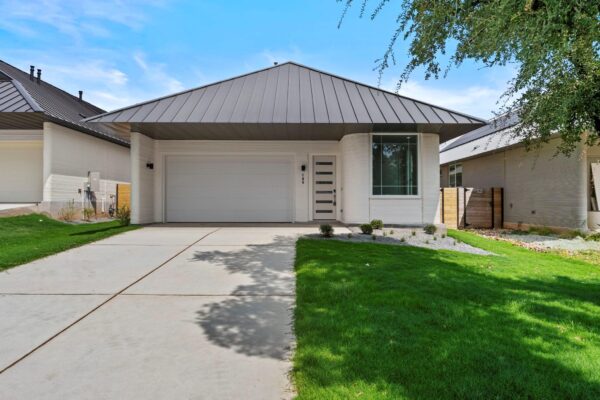 105 Rough Creek Rd, Georgetown