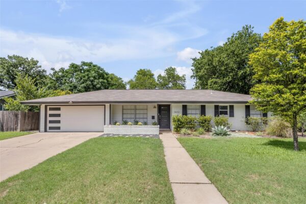 1602 Ashberry Dr, Austin