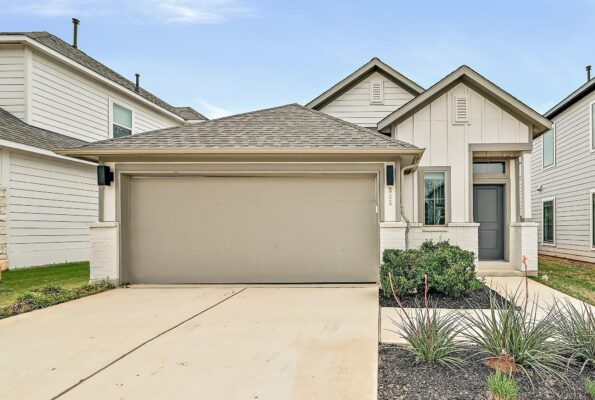 305 Banyon Dr, Liberty Hill