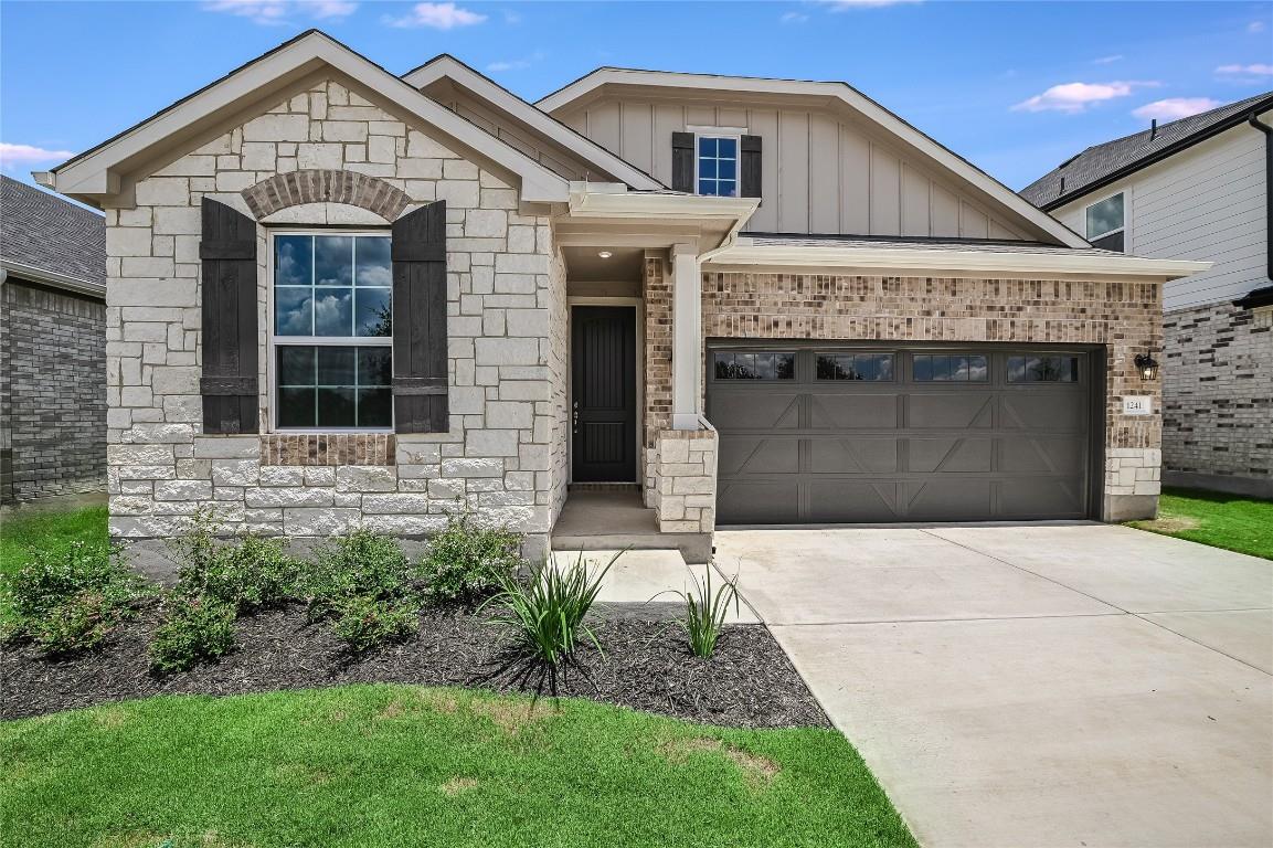 1241 Blue Oak Blvd, San Marcos, TX 78666