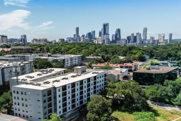 2500 Longview St #318, Austin