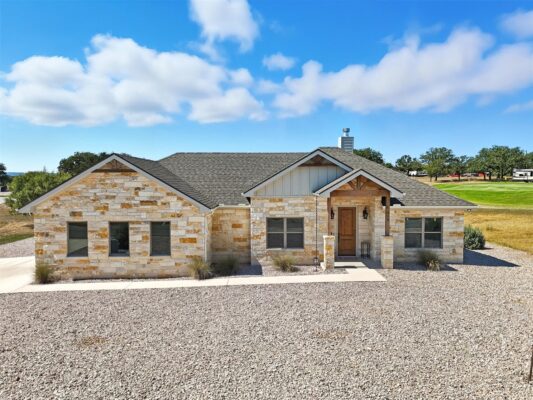 214 Oak Grove Pkwy, Kingsland